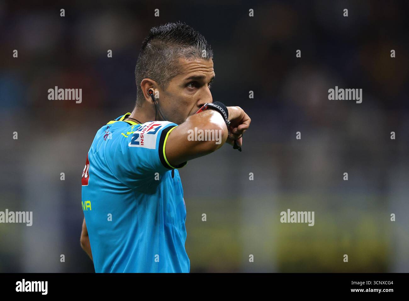 Milan, Italie. 21 septembre 2025. L'arbitre Livio Marinelli réagit lors du match Internazionale vs US Sassuolo Serie A à Giuseppe Meazza, Milan. Le crédit photo devrait se lire : Jonathan Moscrop/Sportimage crédit : Sportimage Ltd/Alamy Live News Banque D'Images