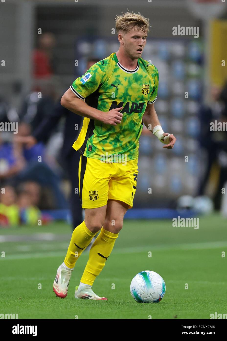 Milan, Italie. 21 septembre 2025. Josh Doig de US Sassuolo lors du match Internazionale vs US Sassuolo Serie A à Giuseppe Meazza, Milan. Le crédit photo devrait se lire : Jonathan Moscrop/Sportimage crédit : Sportimage Ltd/Alamy Live News Banque D'Images