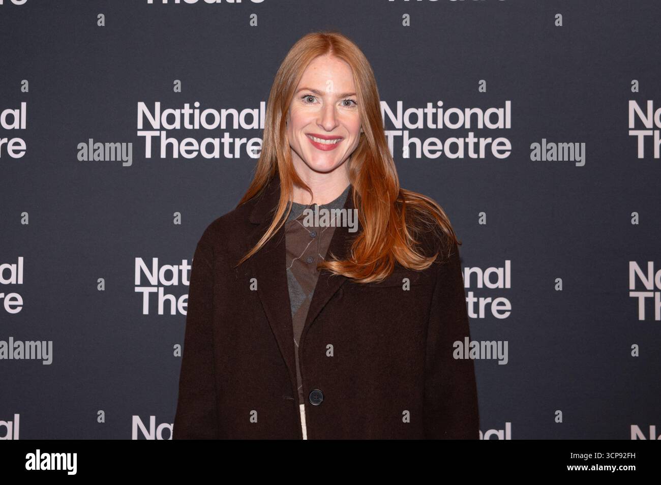 Londres, Royaume-Uni. 24 septembre 2025. ) Rosalie Craig arrive au Théâtre National pour la soirée d'ouverture des Bacchae. Cristina Massei/Alamy Live News Banque D'Images