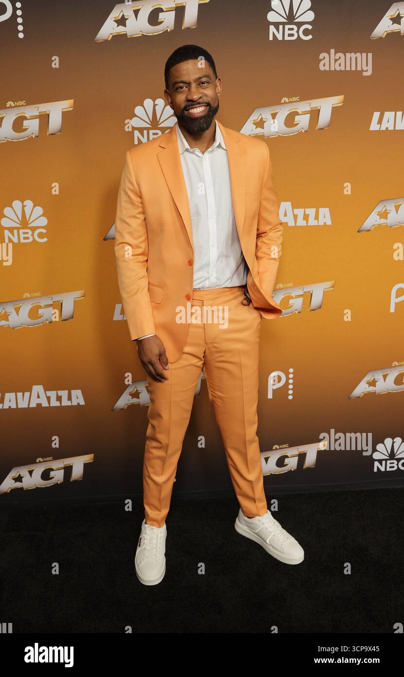 Pasadena, États-Unis. 24 septembre 2025. Keely Watson assiste au tapis rouge de la saison 20 de l'America's Got talent à l'hôtel Dena le 24 septembre 2025 à Pasadena, en Californie. Photo : Crash/imageSPACE/SIPA USA crédit : SIPA USA/Alamy Live News Banque D'Images