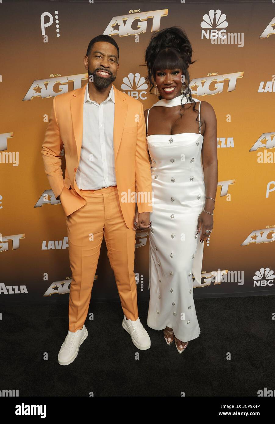 Pasadena, États-Unis. 24 septembre 2025. Keely Watson et Bozoma Saint John assistent au tapis rouge des gagnants de la saison 20 de l'America's Got talent à l'hôtel Dena le 24 septembre 2025 à Pasadena, en Californie. Photo : Crash/imageSPACE/SIPA USA crédit : SIPA USA/Alamy Live News Banque D'Images