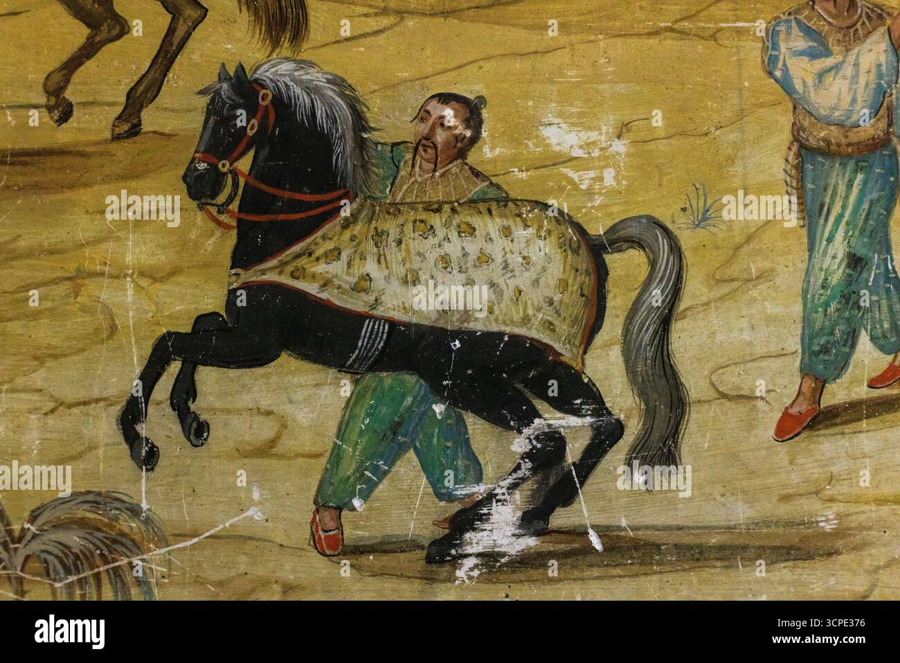 Détail d'une fresque de la Villa Palagonia montrant un cavalier monté avec un cheed de style oriental - peut-être inspiré de l'Asie de l'est - rendu dans le ri de la villa Banque D'Images