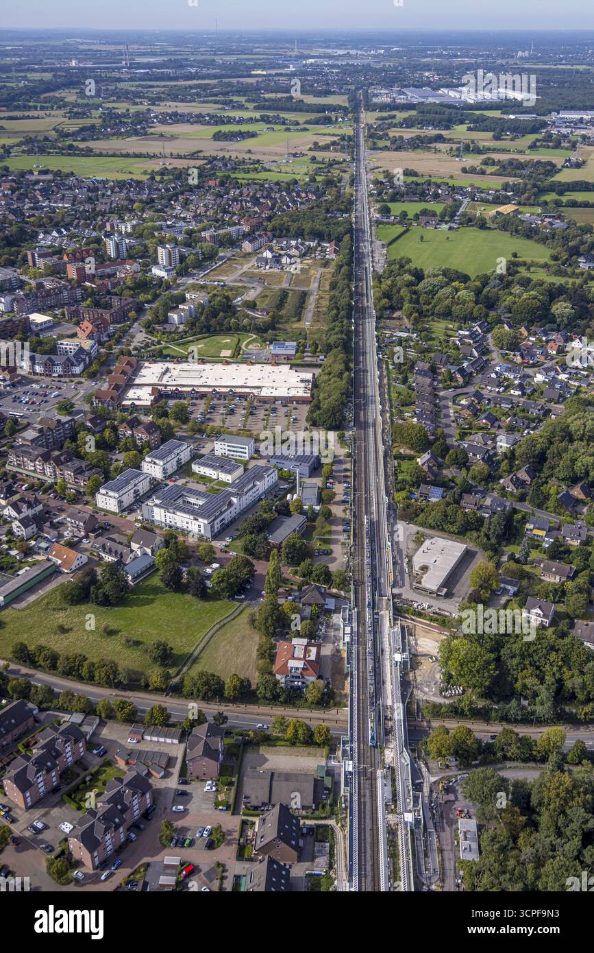 Vue aérienne, gare principale de Voerde, chantier pont Steinstrasse, chantier métro piétonnier chantier et pont Bahnhofstrasse, prolongement du t Banque D'Images