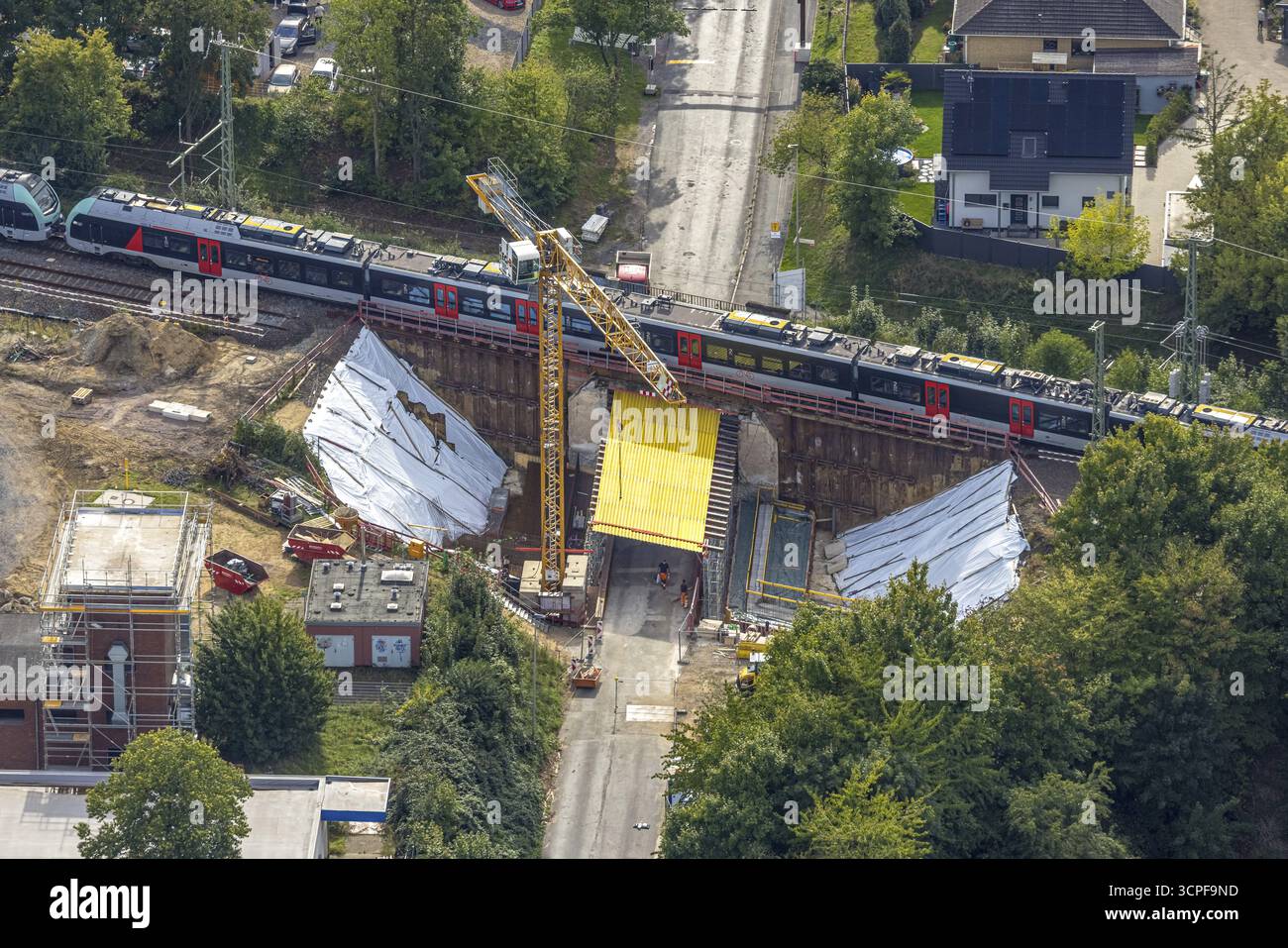 Vue aérienne, S-Bahn et ligne de chemin de fer à travers Spellener Strasse, construction de ponts et extension de la ligne de chemin de fer Betuweroute et Betuwe-Line, Frie Banque D'Images