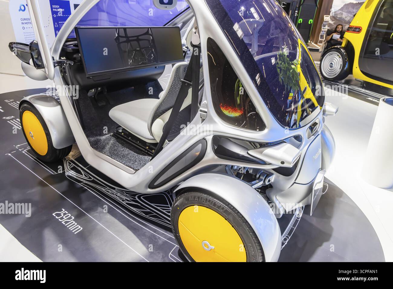 Beastie Mini de la société chinoise PIX Moving. Le véhicule électrique compact a un châssis monobloc imprimé en 3D. MOBILITÉ IAA à Munich. Le Banque D'Images Beastie Mini de la société chinoise PIX Moving. Le véhicule électrique compact a un châssis monobloc imprimé en 3D. MOBILITÉ IAA à Munich. Le Banque D'Images