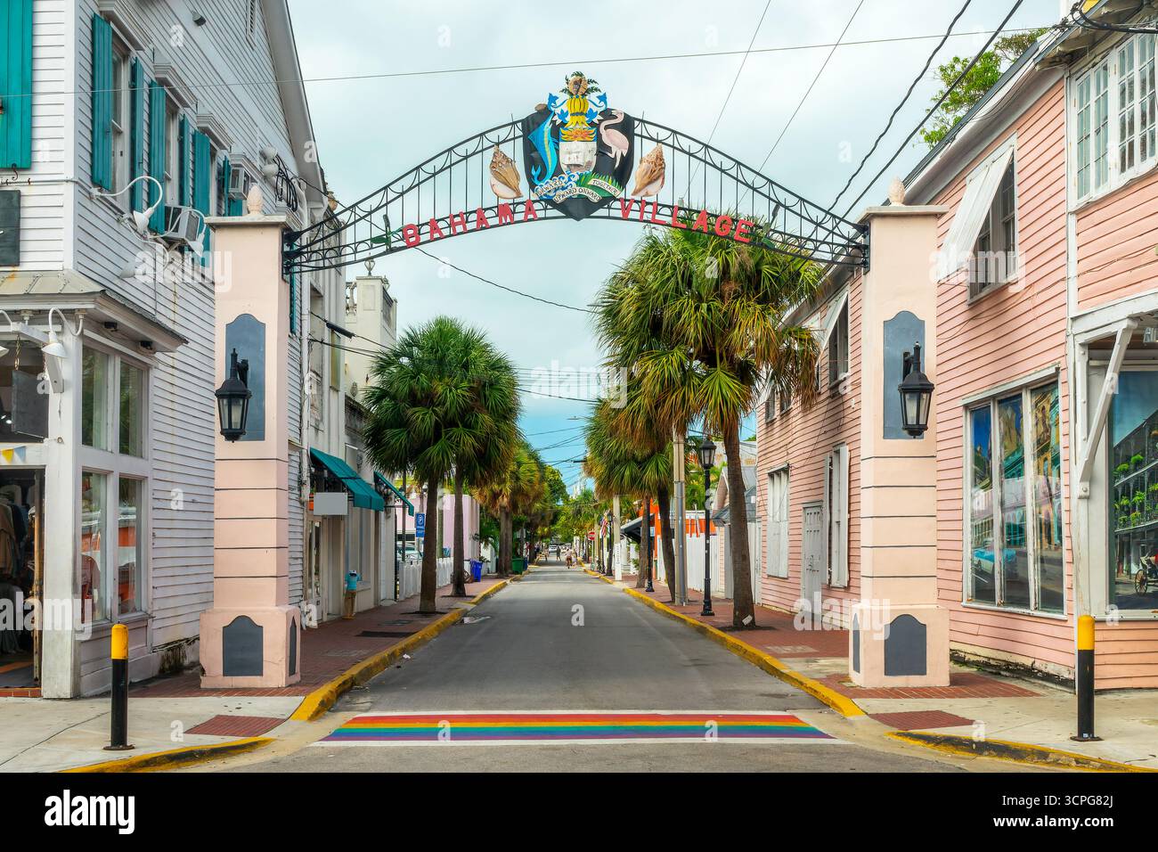 Bahama Village porte d'entrée et panneau à Key West, Floride Banque D'Images