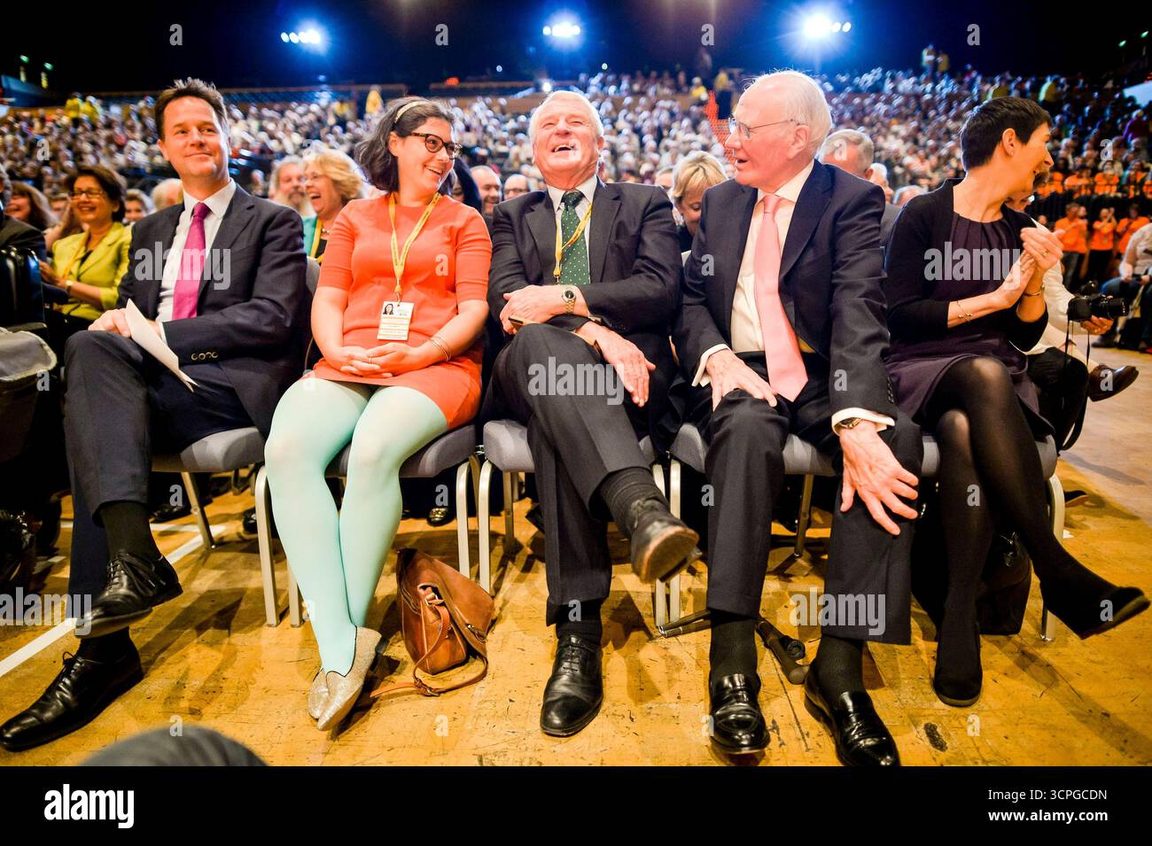 Photo du dossier datée du 23/09/15 des anciens dirigeants libéraux démocrates Nick Clegg, Lord Ashdown et Sir Menzies Campbell attendent le début du discours d'ouverture du nouveau chef Tim Farron à la conférence annuelle des libéraux démocrates au Centre international de Bournemouth. Lord Ming Campbell, ancien chef des libéraux démocrates, est décédé à l'âge de 84 ans, a déclaré le parti. Date d'émission : vendredi 26 septembre 2025. Banque D'Images Photo du dossier datée du 23/09/15 des anciens dirigeants libéraux démocrates Nick Clegg, Lord Ashdown et Sir Menzies Campbell attendent le début du discours d'ouverture du nouveau chef Tim Farron à la conférence annuelle des libéraux démocrates au Centre international de Bournemouth. Lord Ming Campbell, ancien chef des libéraux démocrates, est décédé à l'âge de 84 ans, a déclaré le parti. Date d'émission : vendredi 26 septembre 2025. Banque D'Images