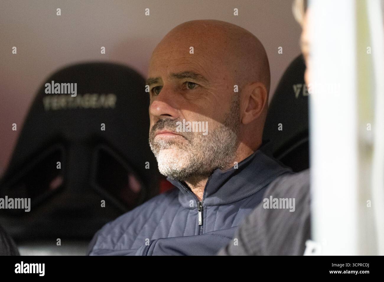 ROTTERDAM, 27-09-2025, Stadium Woudestein, saison 2025/2026, football néerlandais Eredivisie, match entre SC Excelsior - PSV, photo montre l'entraîneur du PSV Peter Bosz crédit : Pro Shots/Alamy Live News Banque D'Images