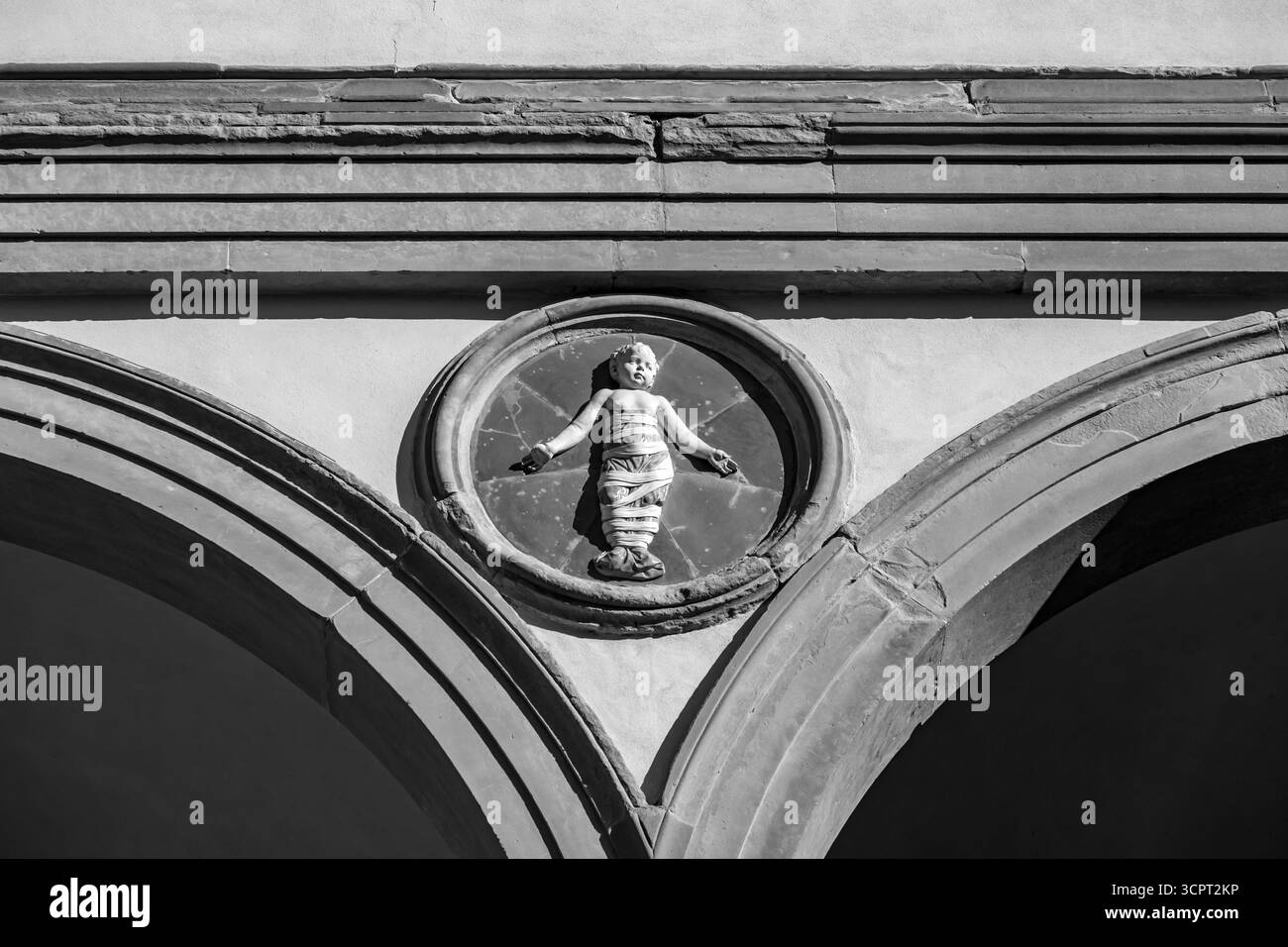 Florence, Italie - 5 avril 2022 : Ospedale degli Innocenti, Hôpital des innocents est un bâtiment historique, qui accueille actuellement l'UNICEF Innocenti Re Banque D'Images