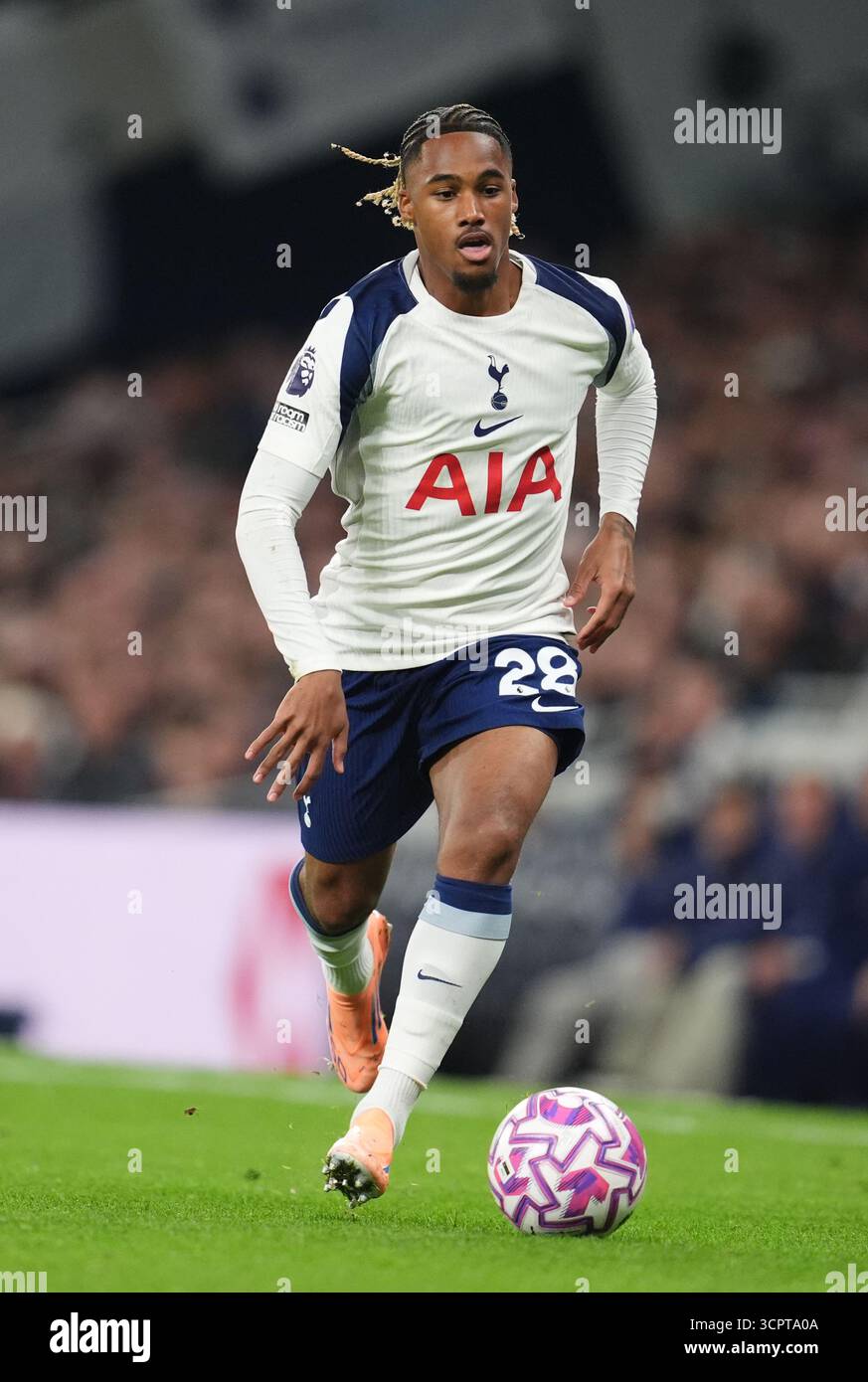Wilson Odobert de Tottenham Hotspur lors du match de premier League au Tottenham Hotspur Stadium, à Londres. Date de la photo : samedi 27 septembre 2025. Banque D'Images