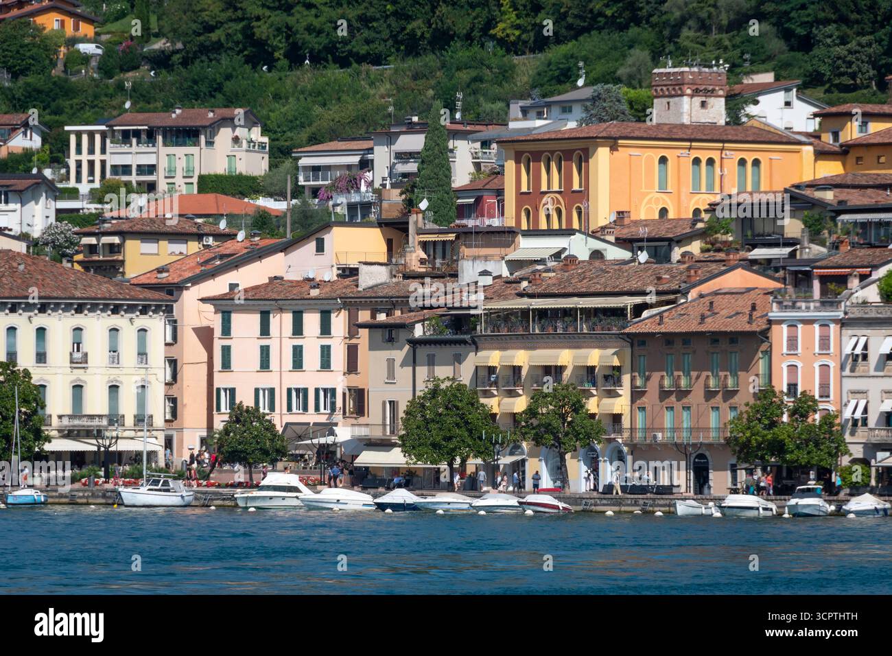 Front de mer, Salo, lac de Garde, Brescia, Italie Banque D'Images