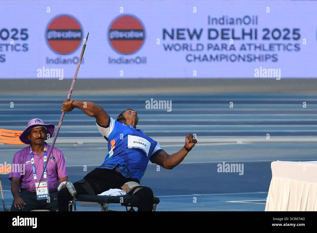 New Delhi, Inde. 28 septembre 2025. Parveen Kumar, indien, participe à la finale masculine du lancer Javelin F57 lors du World para Athletics 2025 au JLN Stadium de New Delhi, en Inde, le 28 septembre 2025. Photo Anshuman Akash/ABACAPRESS.COM crédit : Abaca Press/Alamy Live News Banque D'Images