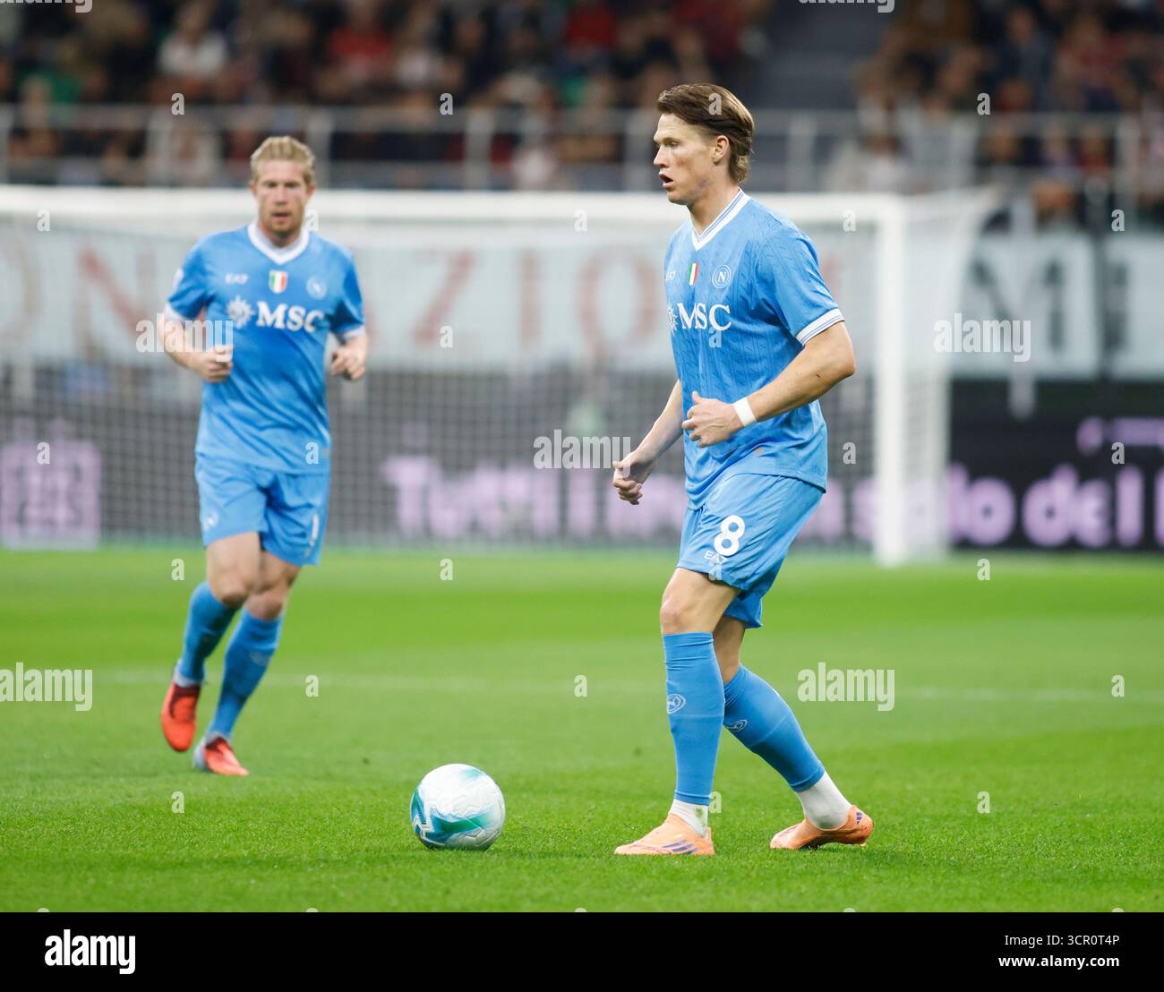 Milan, Italie. 28 septembre 2025. Scott McTominay de la SSC Napoli lors de la Serie A italienne, saison 2025-2026, match de football entre l'AC Milan et la SSC Napoli le 28 septembre 2025, au San Siro Stadium, Milan, Italie crédit : Nderim Kaceli/Alamy Live News Banque D'Images