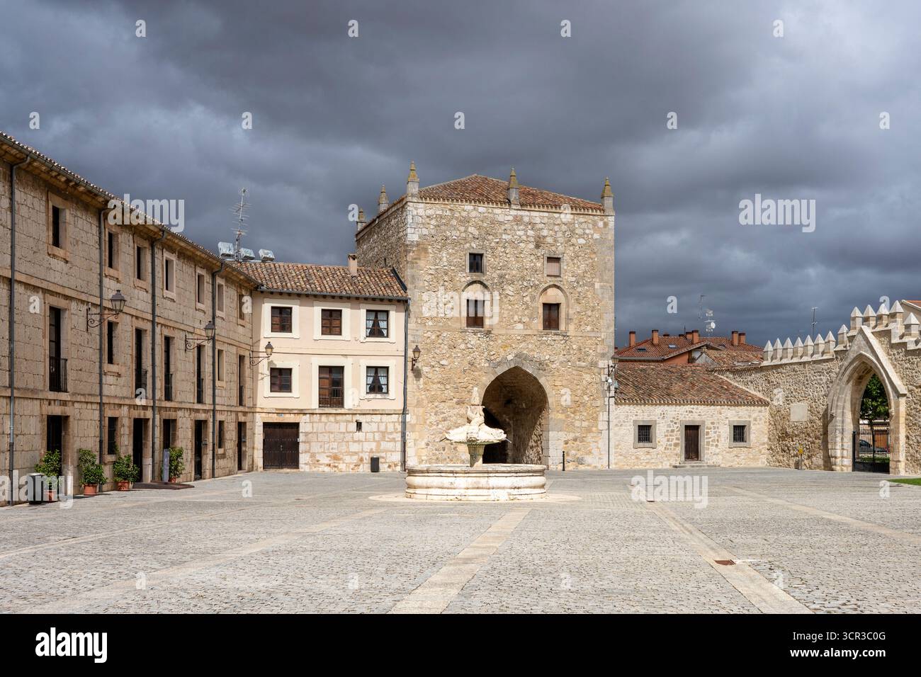 Burgos, Espagne, 23 septembre 2025 : vue sur le monastère de Huelgas à Burgos, Espagne Banque D'Images