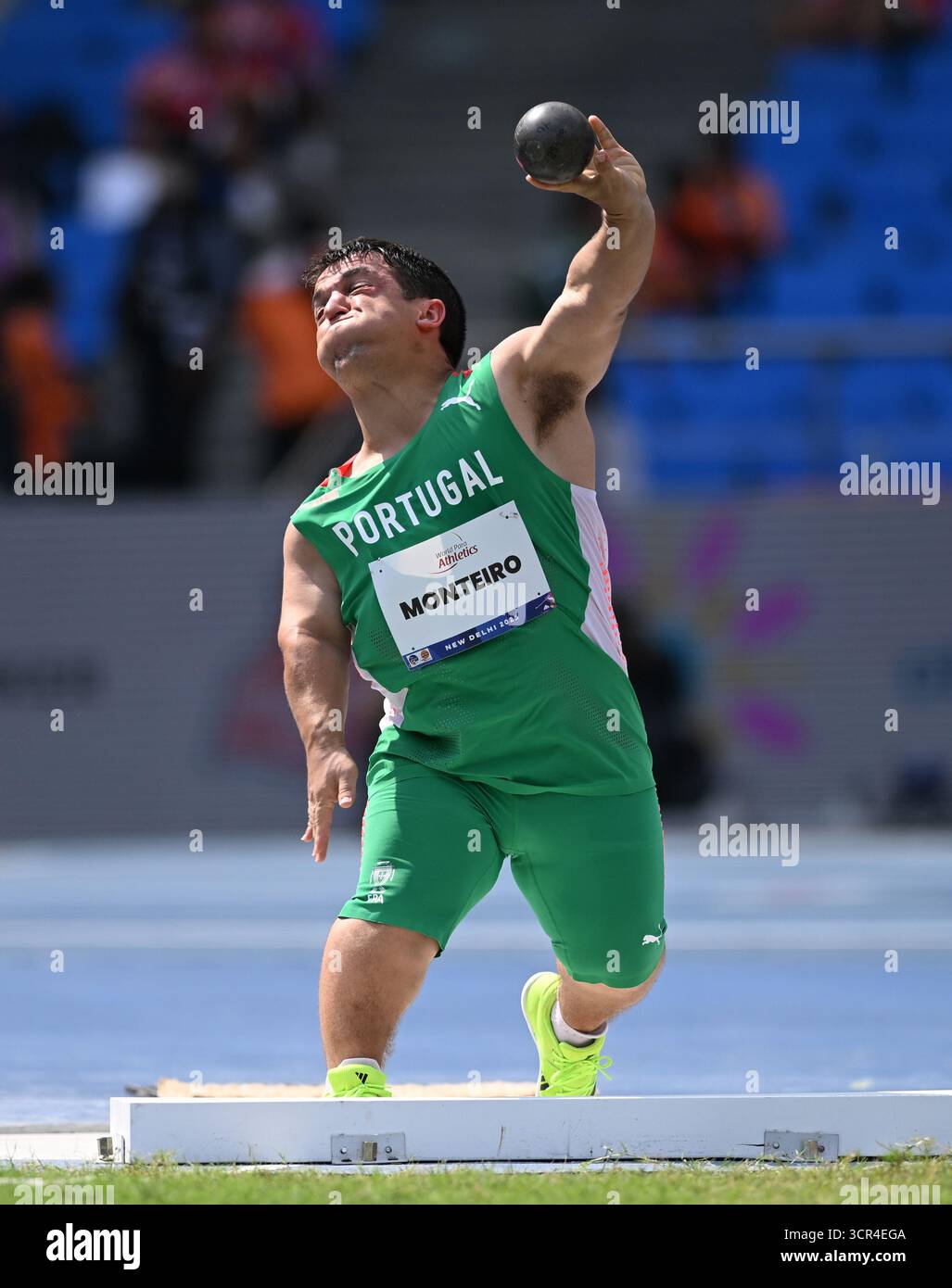 New Delhi, Inde. 29 septembre 2025. Miguel Monteiro, du Portugal, participe à la finale masculine de F40 aux Championnats du monde de para Athlétisme 2025 à New Delhi, Inde, le 29 septembre 2025. Crédit : Javede Dar/Xinhua/Alamy Live News Banque D'Images