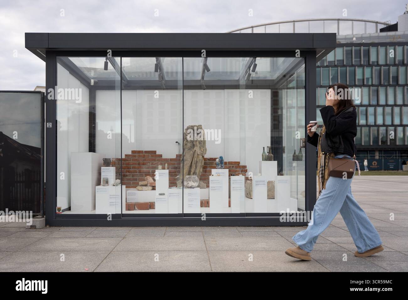 Varsovie, Pologne. 28 septembre 2025. Travaux de reconstruction du palais saxon et du palais Bruhl à Varsovie, Pologne, le 28 septembre 2025. (Photo de Weronika Kowalska/NurPhoto) crédit : NurPhoto SRL/Alamy Live News Banque D'Images