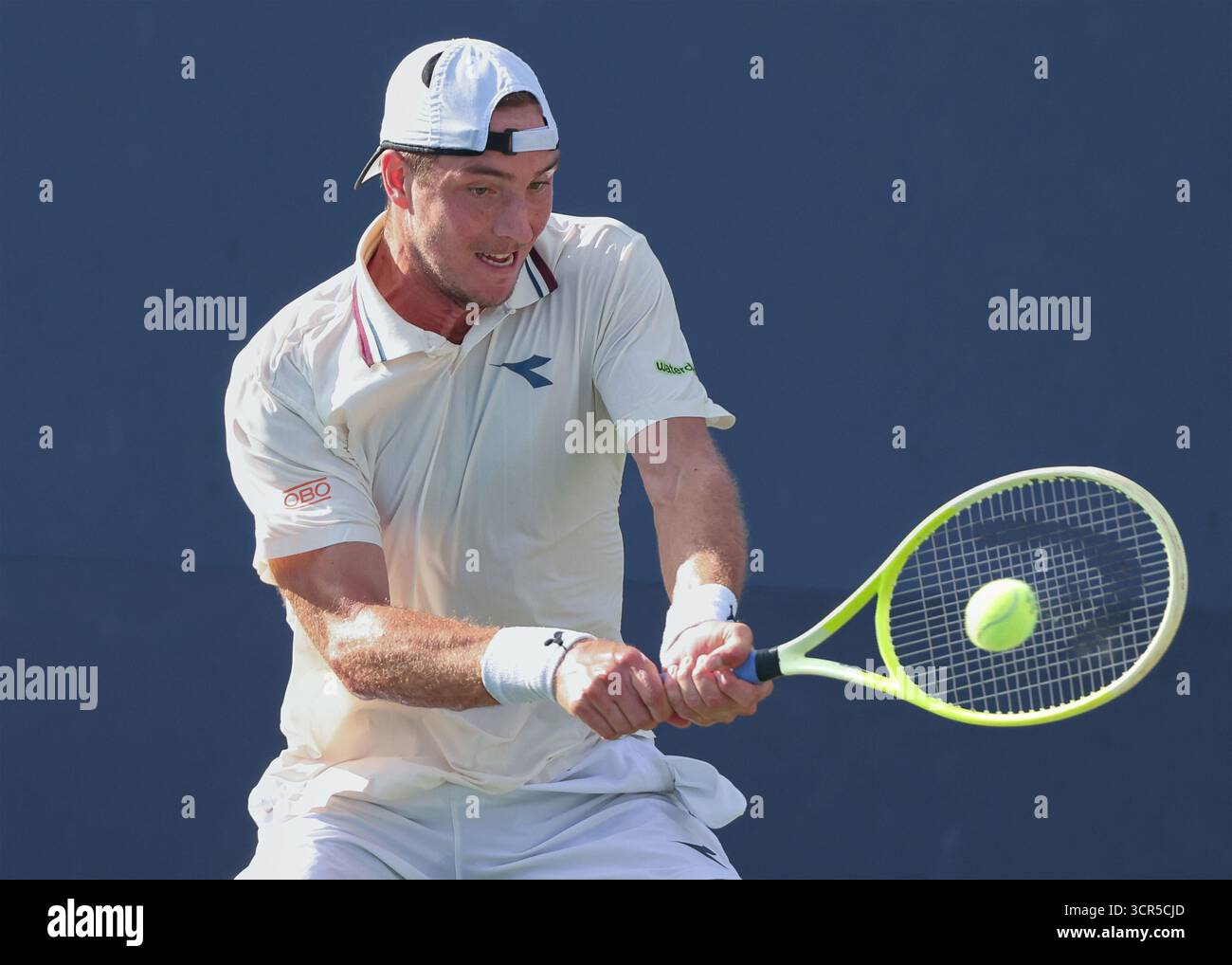 Le joueur de tennis allemand Jan-Lennard Struff (GER) en action aux US Open Championships 2025, USTA Billie Jean King National Tennis Center, Flushing MEA Banque D'Images