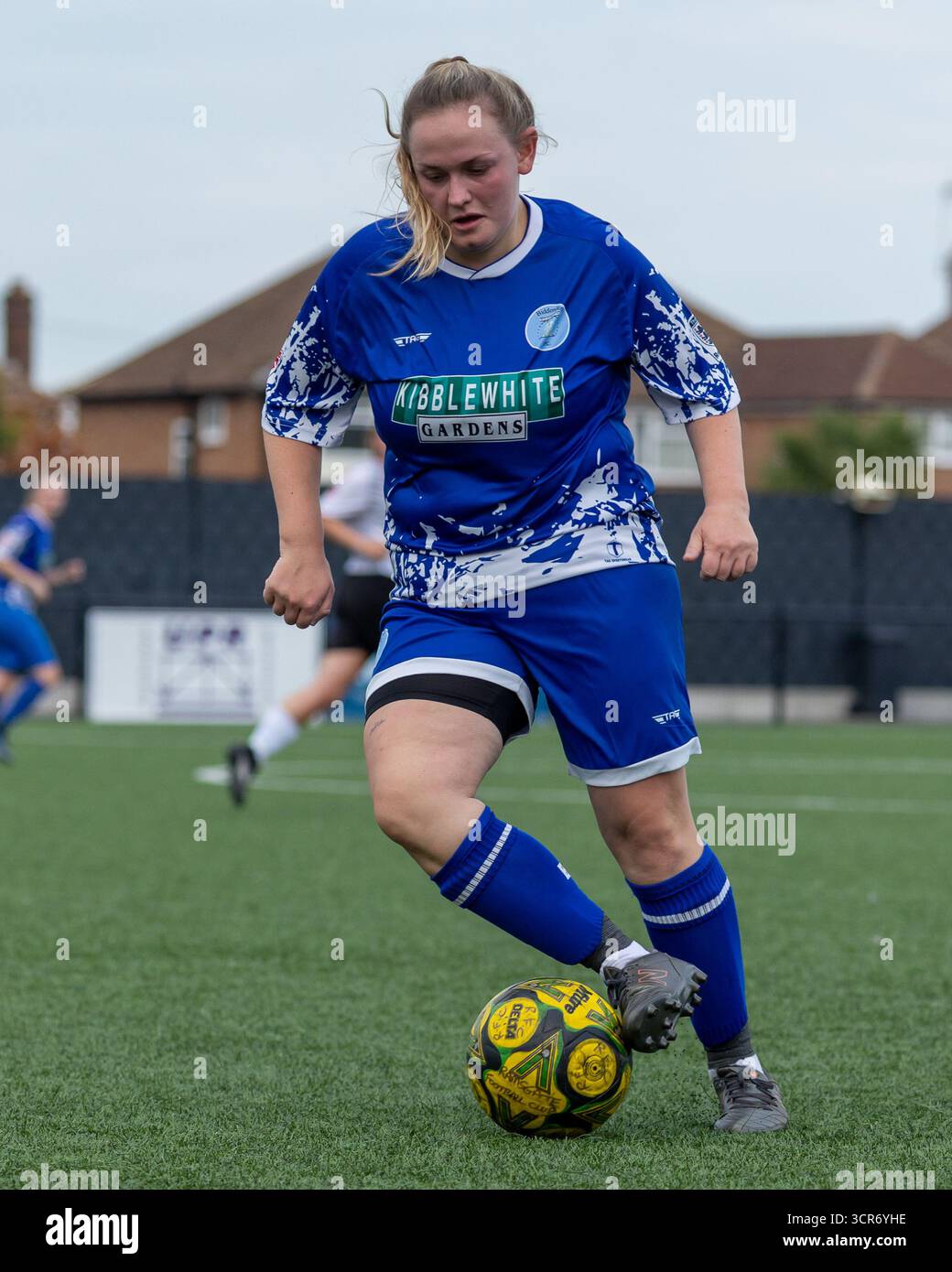 Ramsgate Ladies FC et Biddenden Ladies FC en action lors de leur South East Women’s Football League (SEWFL) Div 1 à Ramsgate, Kent. Angleterre. Banque D'Images