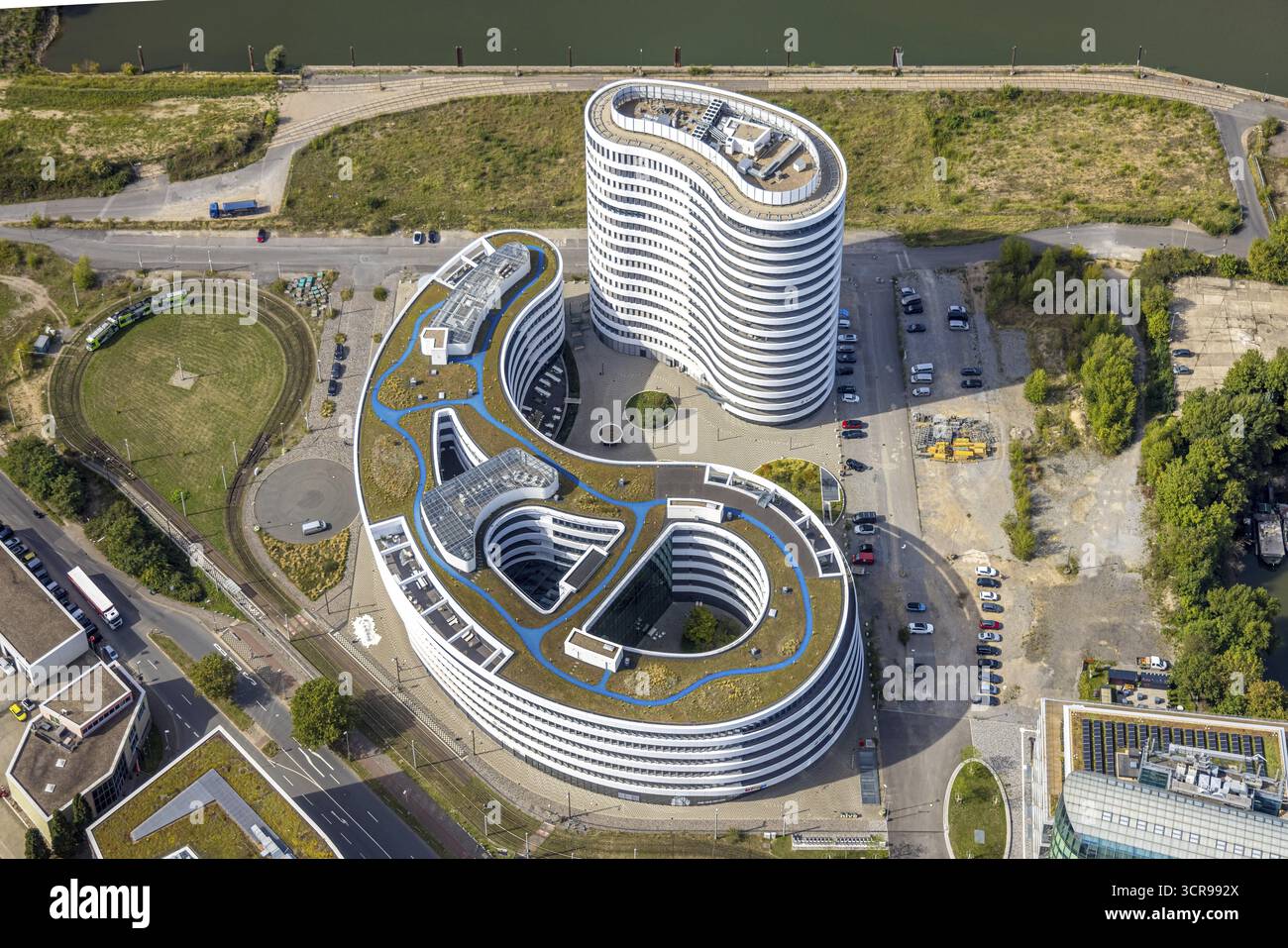 Photo aérienne, siège de trivago N.V. dans le port des médias, port de Duesseldorf, région de la Ruhr, Rhénanie du Nord-Westphalie, Allemagne, Allemagne, Europe, commercial Banque D'Images