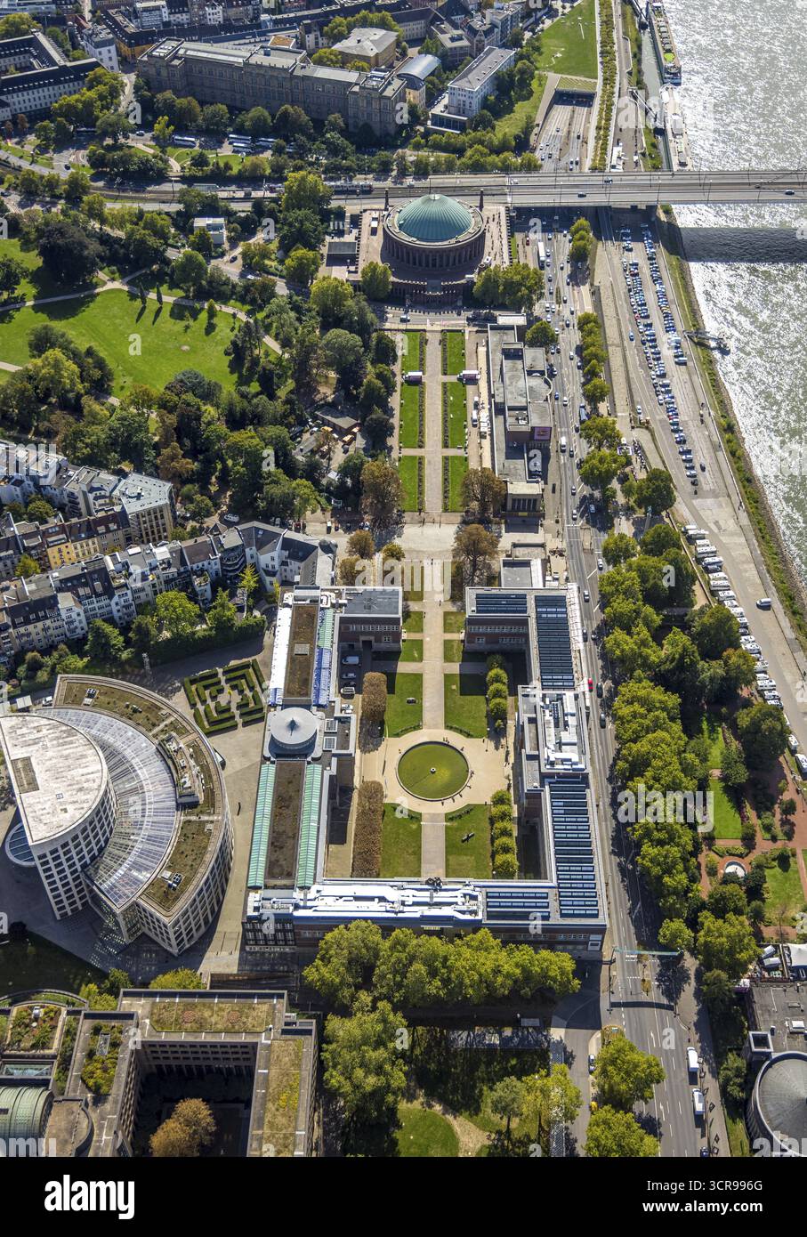 Vue aérienne, musée d'art Ehrenhof Kunstpalast, Forum Rhénanie du Nord-Westphalie et Tonhalle, Pempelfort, Duesseldorf, région de la Ruhr, Rhénanie du Nord-Westphalie, G Banque D'Images