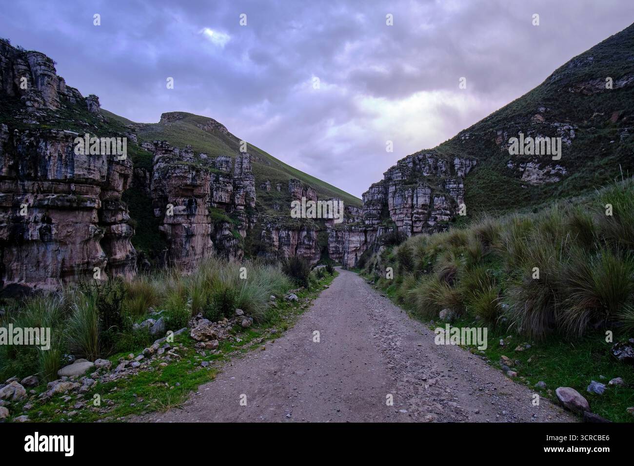 Beau paysage touristique dans Shucto Canyon, un endroit imposant et magnifique plein de nature du lever au coucher du soleil, il est paradisiaque. Banque D'Images