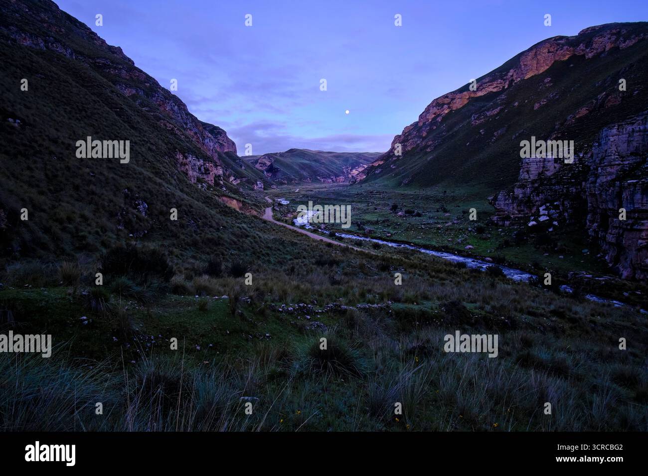 Beau paysage touristique dans Shucto Canyon, un endroit imposant et magnifique plein de nature du lever au coucher du soleil, il est paradisiaque. Banque D'Images