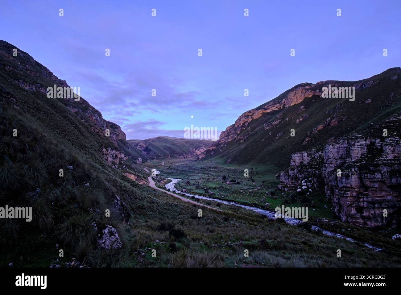 Beau paysage touristique dans Shucto Canyon, un endroit imposant et magnifique plein de nature du lever au coucher du soleil, il est paradisiaque. Banque D'Images