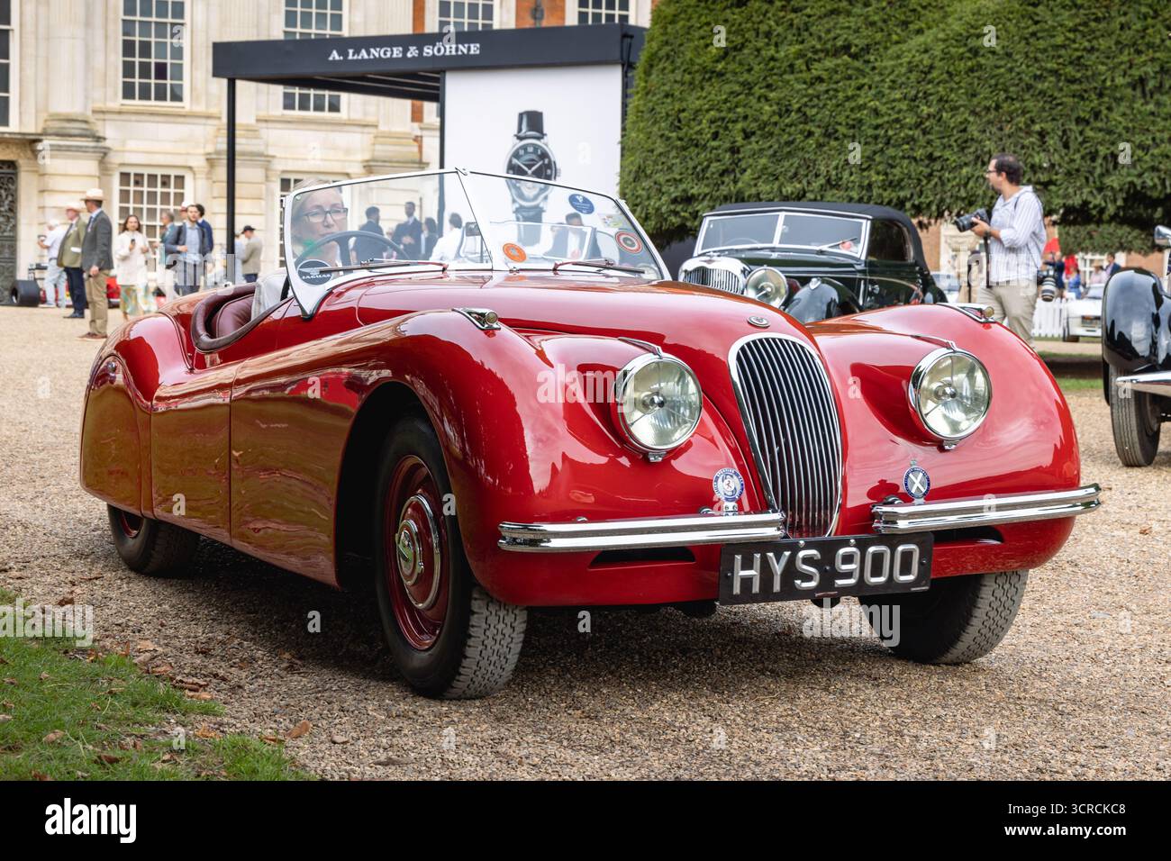 1950 Jaguar XK120 , concours of Elegance 2025, Hampton court Palace, Londres, Royaume-Uni Banque D'Images