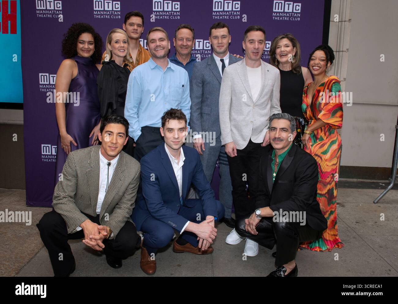 29 septembre 2025, New York, NY, États-Unis : Camila Cano-Flavia, Jacob Orr, Lucy Taylor, Adam Penford, Sam Robards, Will Harrison, James Graham, Victoria Clark, Amber Reauchean Williams, Kim Fischer, Cody Kostro et Piter Marek assistent à la soirée d'ouverture de 'Punch' à Broadway. Tenue au Samuel J. Friedman Theatre à New York. Photo image Press/Zuma Press. 29 septembre 2025. (Crédit image : © photo image Press via ZUMA Press Wire) USAGE ÉDITORIAL SEULEMENT ! Non destiné à UN USAGE commercial ! Banque D'Images