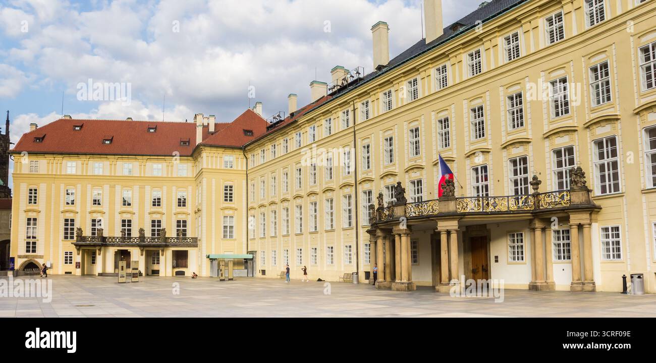 Panorama de la place de la cathédrale dans le quartier du château de Prague, République tchèque Banque D'Images