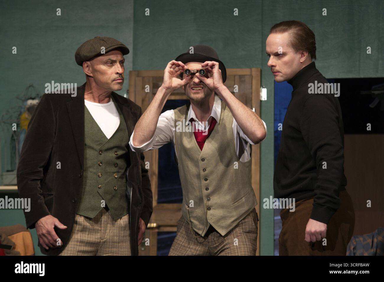 Silvio Hildebrandt (Dr Courtenay), Thilo Herrmann (Prof Marcus), Henning Wolff (Louis Harvey), LADYKILLERS, répétition photo le 29.09.2025 au Berli Banque D'Images