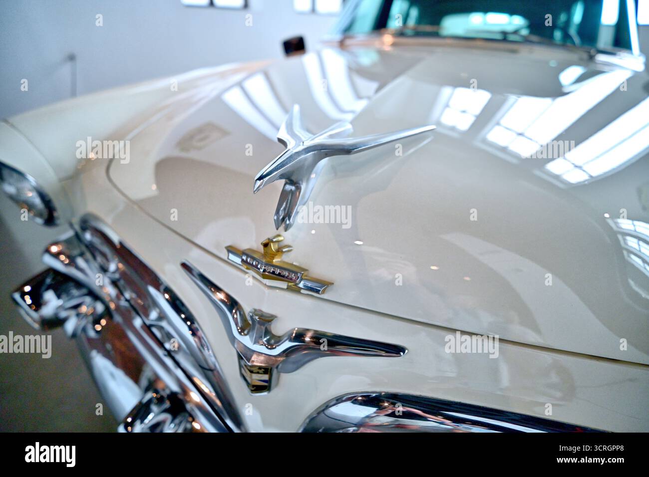 Espagne Andalousie Malaga détail voiture ancienne 1955 Chrysler Imperial au Museo Automovilistico de Malaga Auto Museum de Malaga voitures et l'utilisation de la mode Banque D'Images