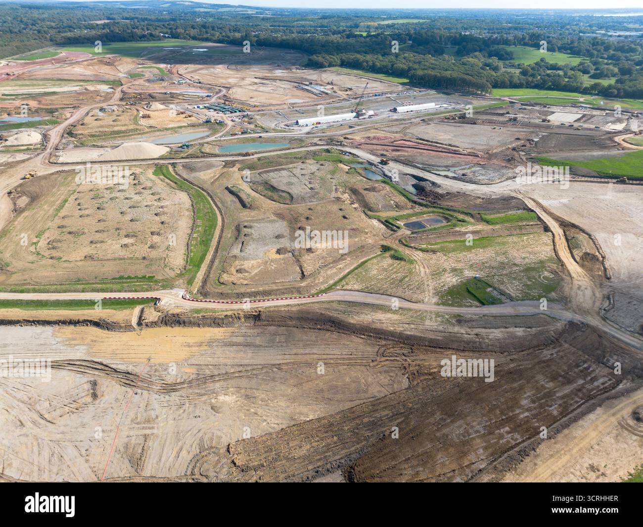 Vue aérienne du site de construction du réservoir Havant Thicket, château de Rowlands, Hampshire, Royaume-Uni Banque D'Images