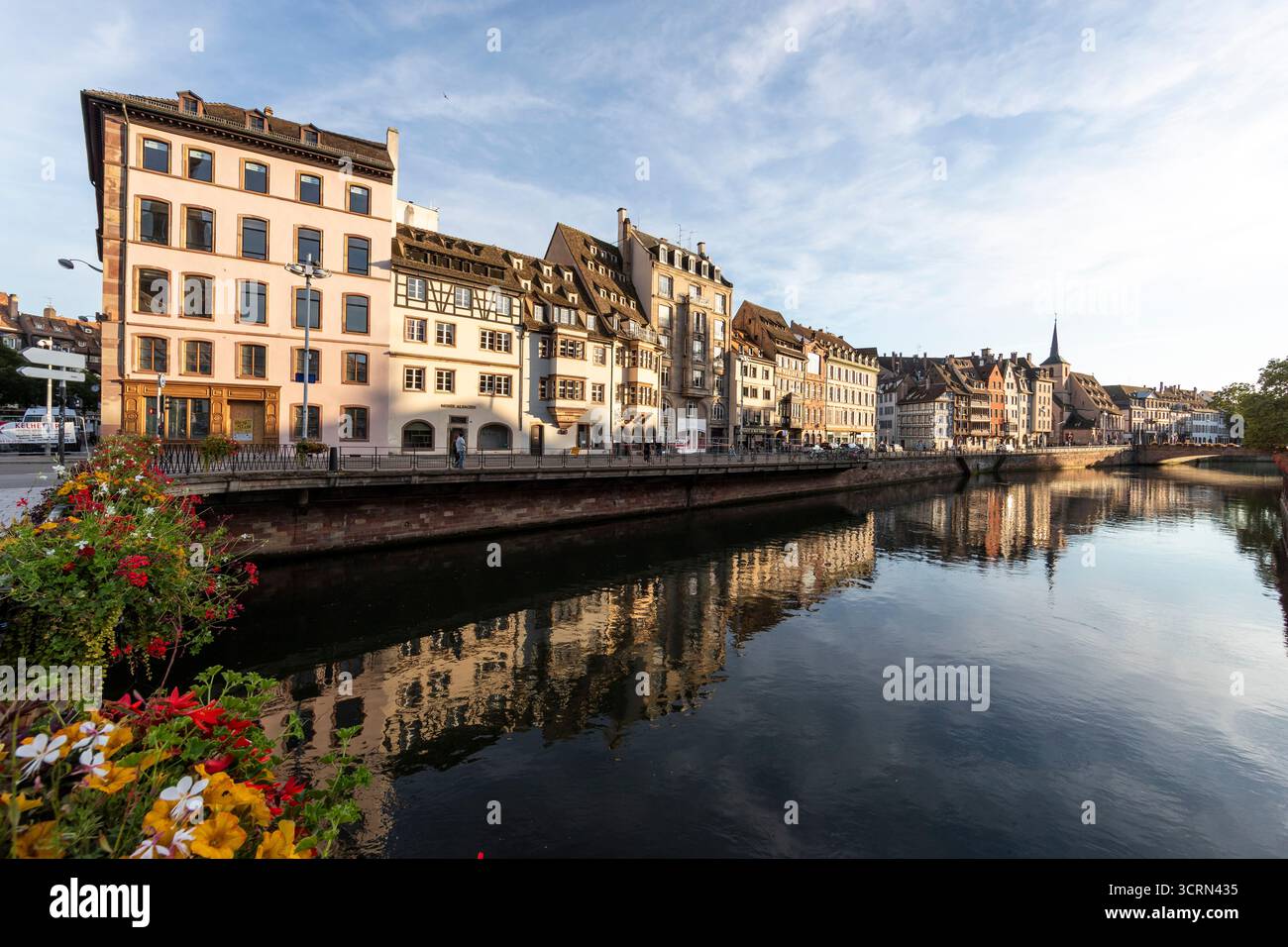 Musée alsacien, Quai Saint-Nicolas, Strasbourg, France Banque D'Images