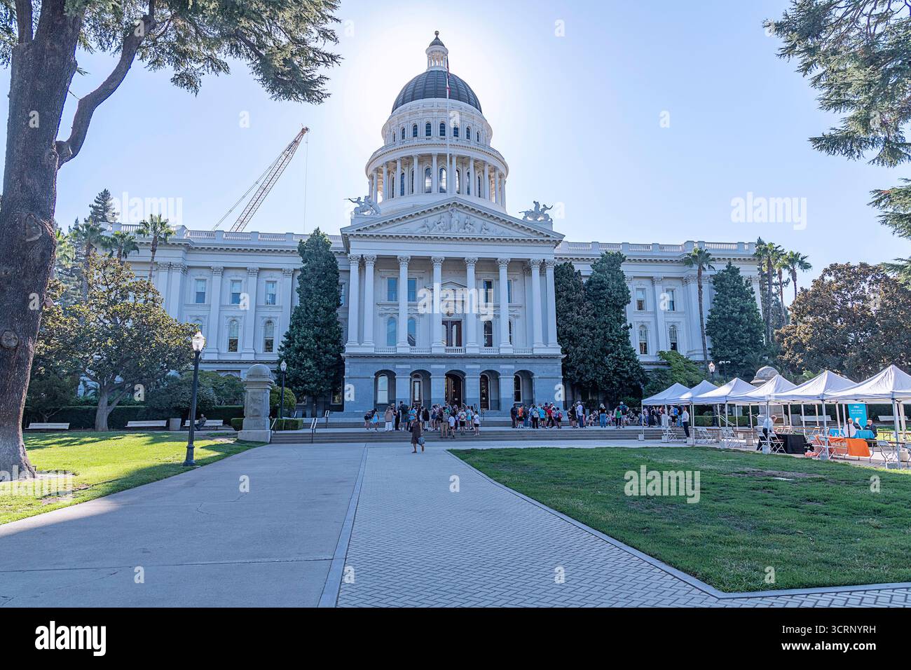 Sacramento, CA, États-Unis – 16 septembre 2025 : extérieur du bâtiment du Capitole de Californie à Sacramento, CA. C'est le siège du gouvernement de l'État. Banque D'Images