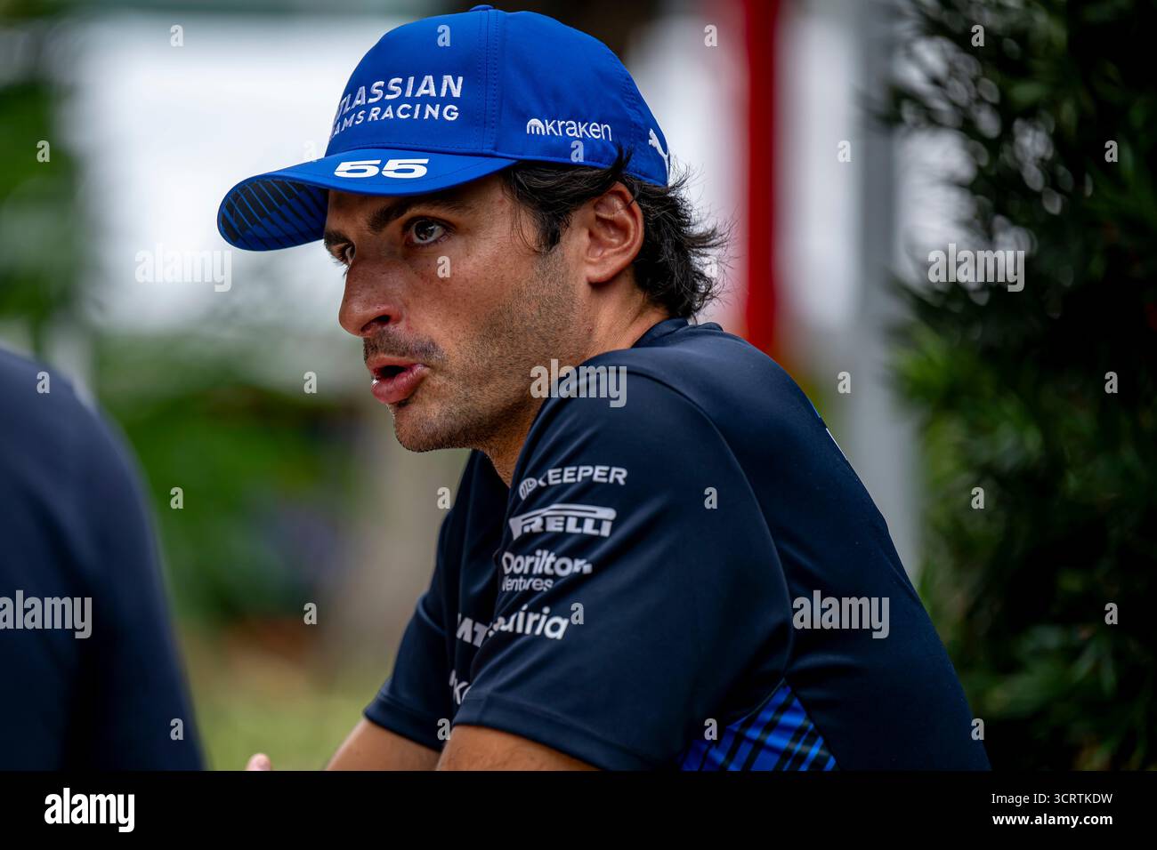 Marina Bay, Singapour, 02 Oct 2025, Carlos Sainz, de l'Espagne, concourt pour Williams Racing. Le Grand Prix de Singapour 2025 The Build Up, qui a lieu à Marina Bay, Singapour. Crédit : Michael Potts/Alamy Live News Banque D'Images