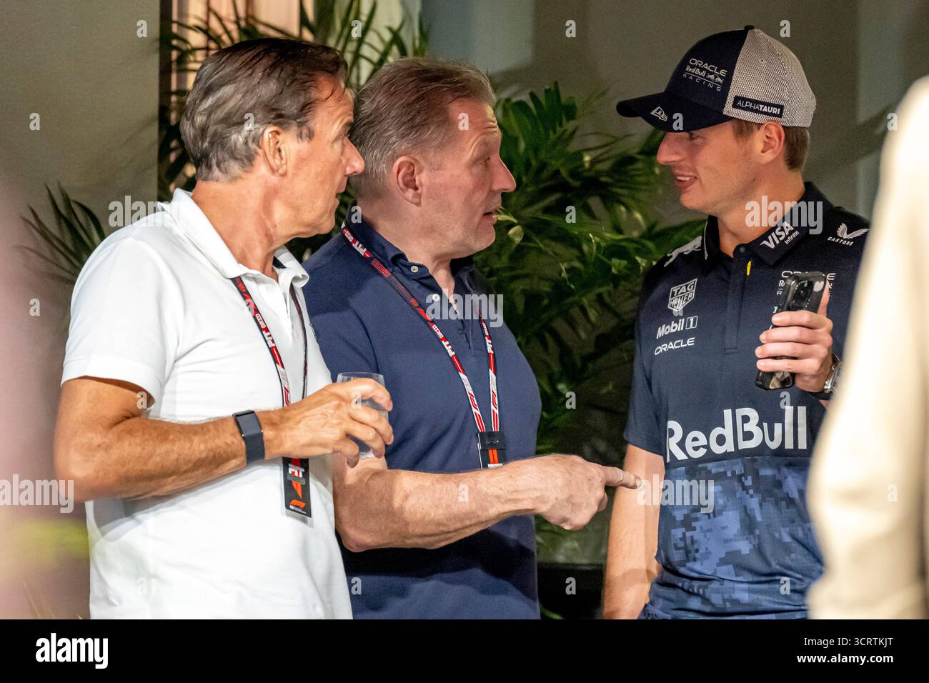 Marina Bay, Singapour, 02 Oct 2025, Max Verstappen, des pays-Bas, concourt pour Red Bull Racing. Le Grand Prix de Singapour 2025 The Build Up, qui a lieu à Marina Bay, Singapour. Crédit : Michael Potts/Alamy Live News Banque D'Images