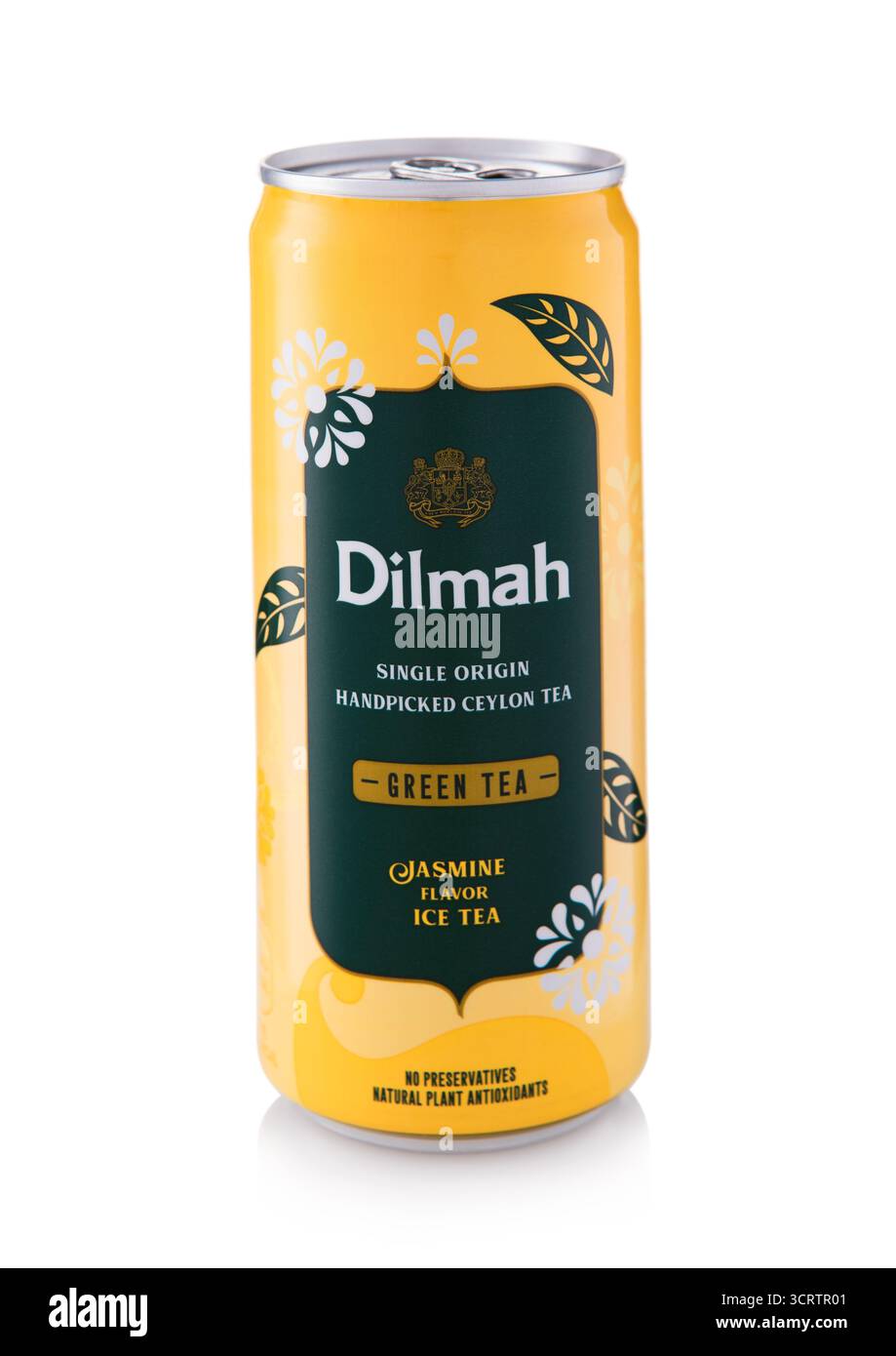 LONDRES, Royaume-Uni - 01 SEPTEMBRE 2025 : thé glacé à saveur jasmin Dilmah sur blanc Banque D'Images