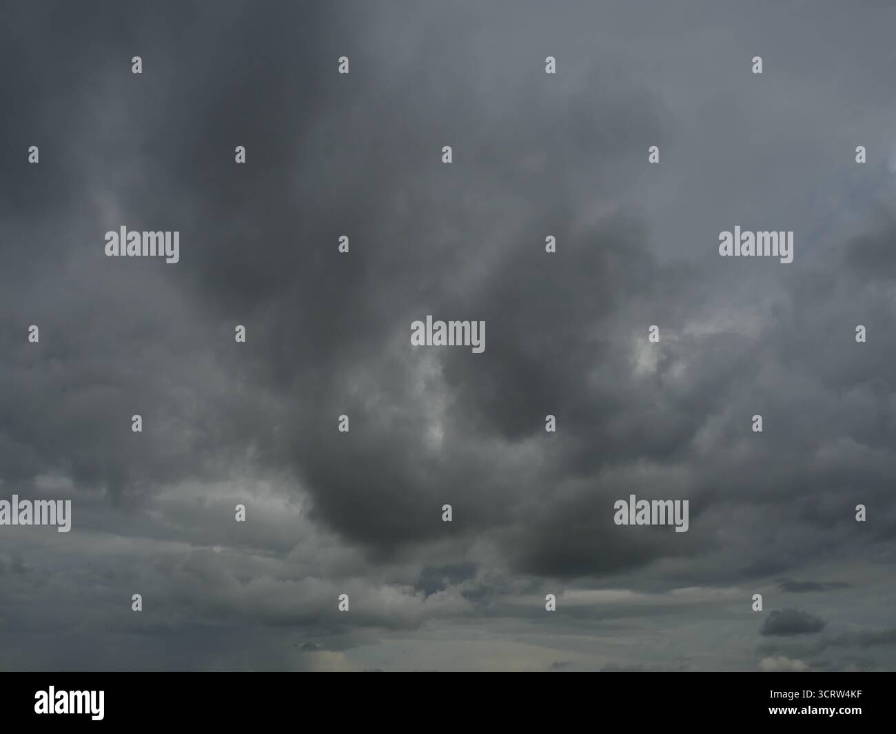 Les formations de nuages Cumulonimbus ciel tropical sur Nimbus , déménagement , Abstract background du phénomène naturel et des nuages gris hunk , Thaïlande Banque D'Images