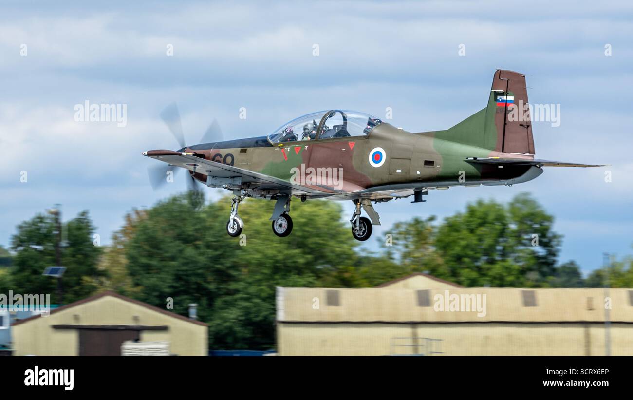 Forces armées slovènes - Pilatus PC-9M, aéroporté au Royal International Air Tattoo 2025. Banque D'Images