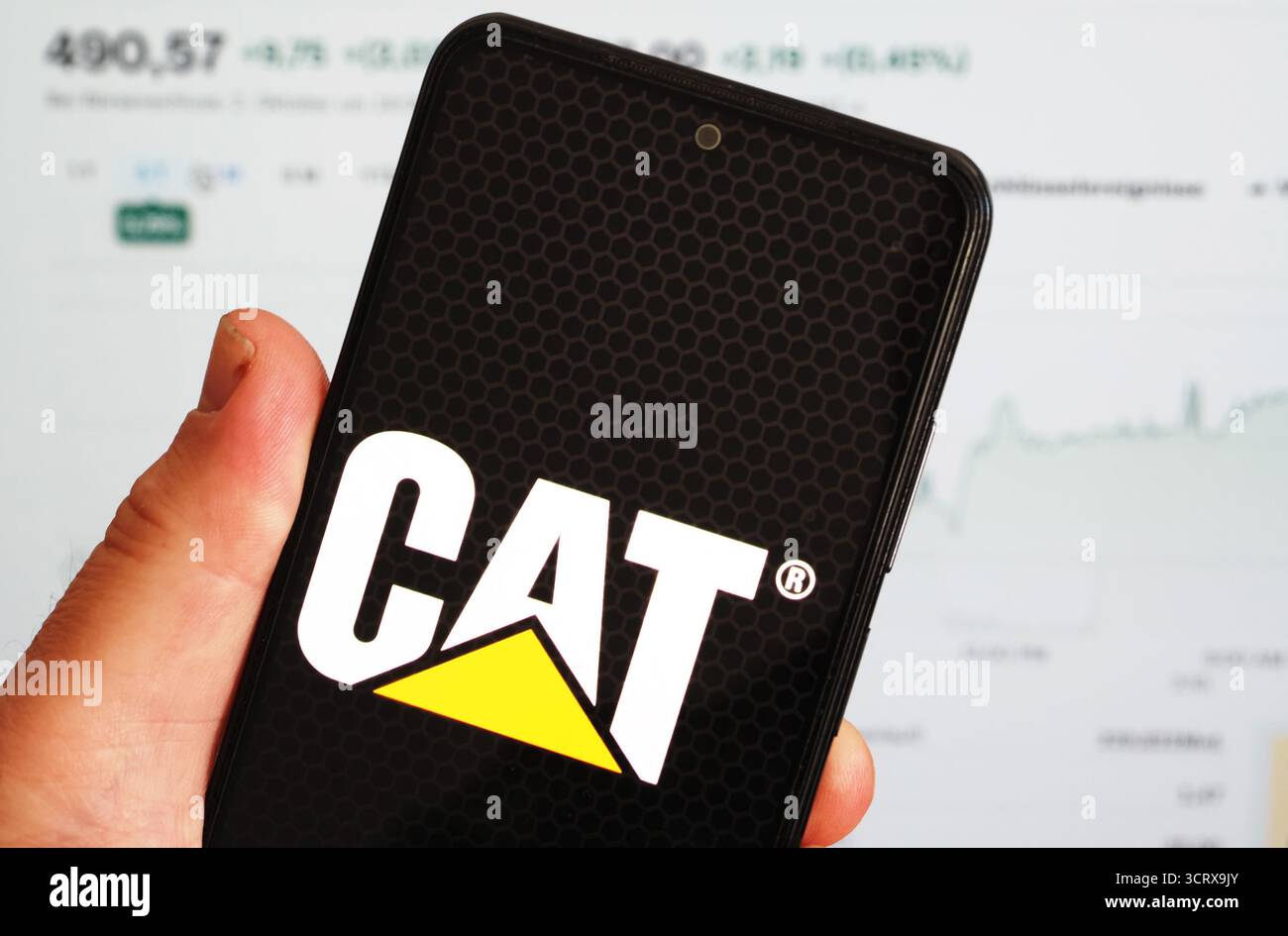 Allemagne - 3 octobre 2025 : dans cette illustration photo, le logo Caterpillar, Inc est affiché sur l'écran d'un smartphone À USAGE ÉDITORIAL EXCLUSIF Banque D'Images