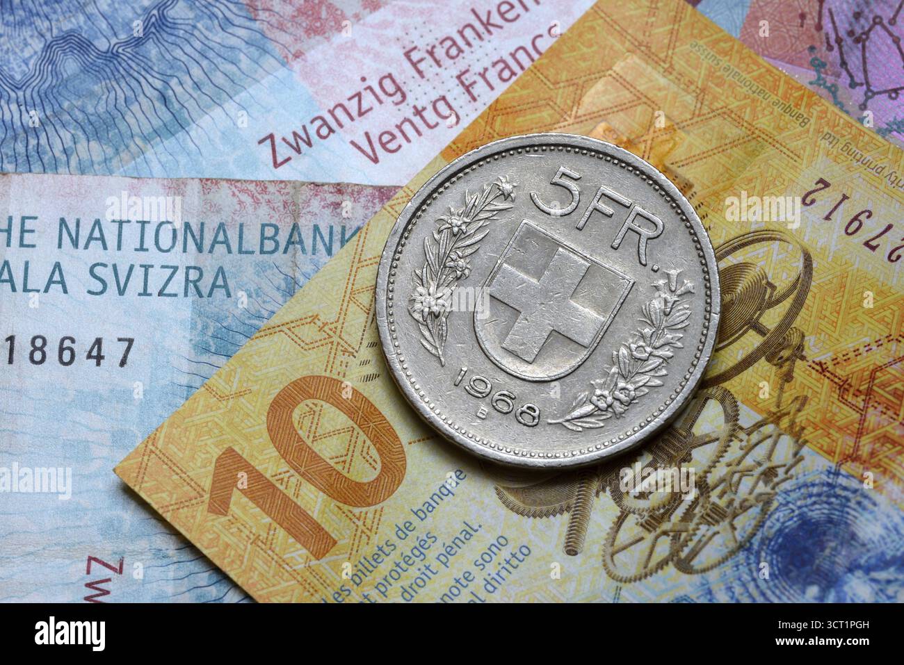 Pièce suisse sur billets de banque, cinq francs, Suisse Banque D'Images