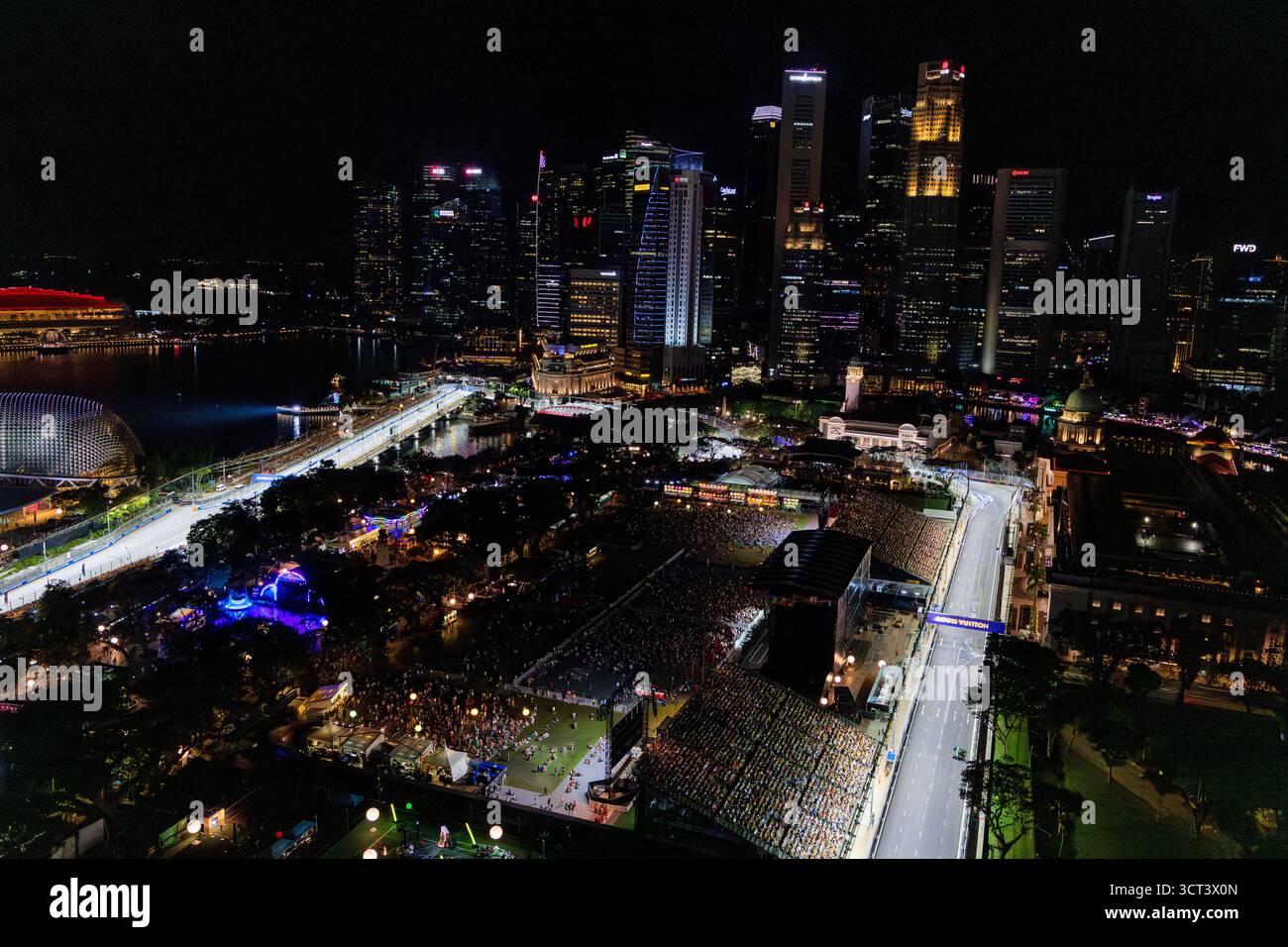 Singapour, Singapour. 04 octobre 2025. Nico Hulkenberg (GER) Sauber C45. 04.10.2025. Championnat du monde de formule 1, Rd 18, Grand Prix de Singapour, Marina Bay Street circuit, Singapour, Journée de qualification. Crédit : James Moy/Alamy Live News Banque D'Images