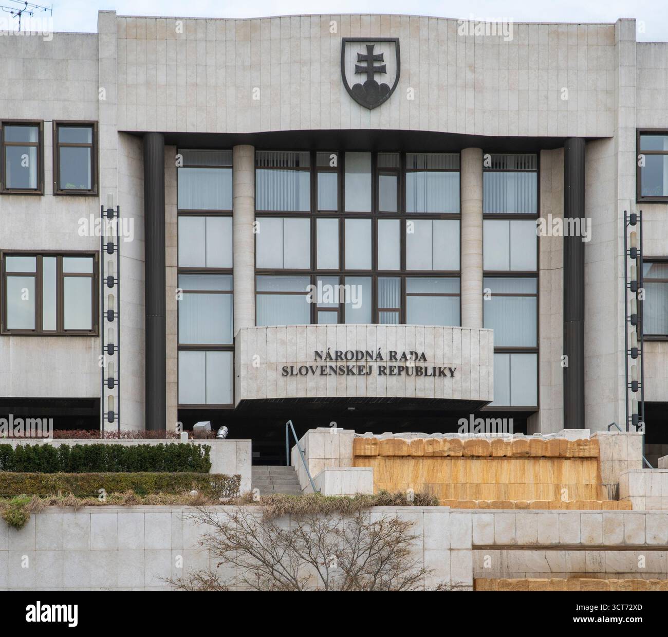 Le bâtiment du Conseil national de la République slovaque ( Narodna rada Slovenskej republiky ) à Bratislava. Slovaquie. Banque D'Images