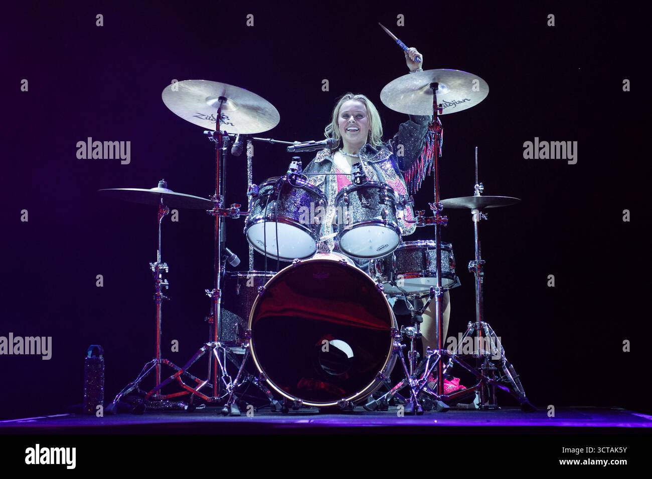 Londres, Royaume-Uni. 05 octobre 2025. La chanteuse américaine JoJo Siwa (née Joelle Joanie Siwa) se produit au Forum dans le cadre de sa tournée Infinity Heart. Crédit : Justin Ng/Alamy Live News Banque D'Images