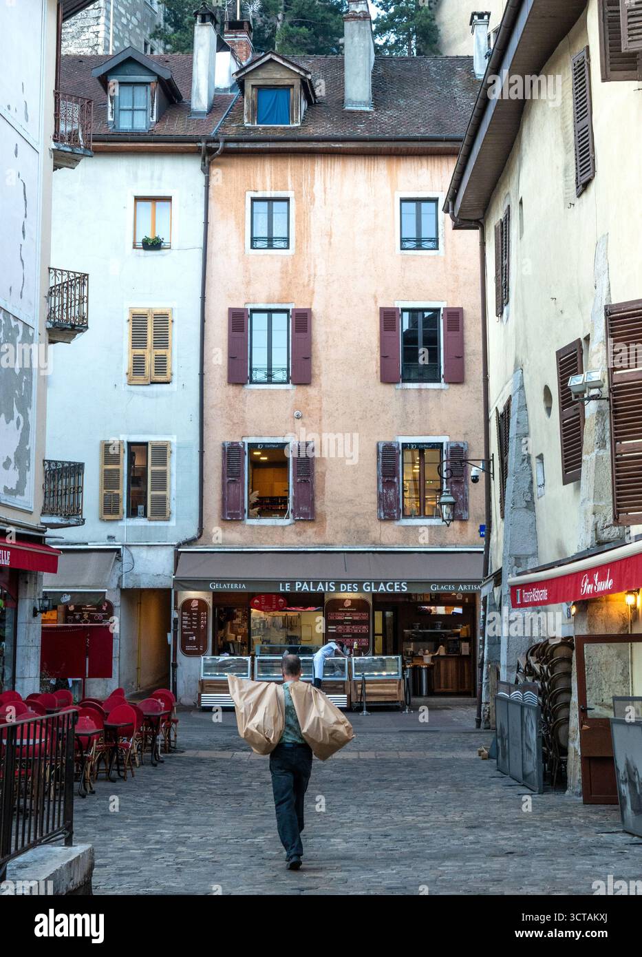 Annecy France. Scènes autour d'Annecy la ville alpine du sud-est de la France.. Banque D'Images