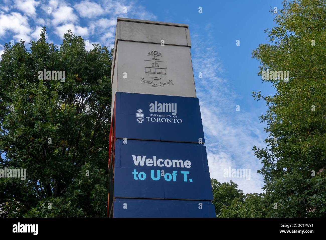 University of Toronto signe au campus George. Banque D'Images