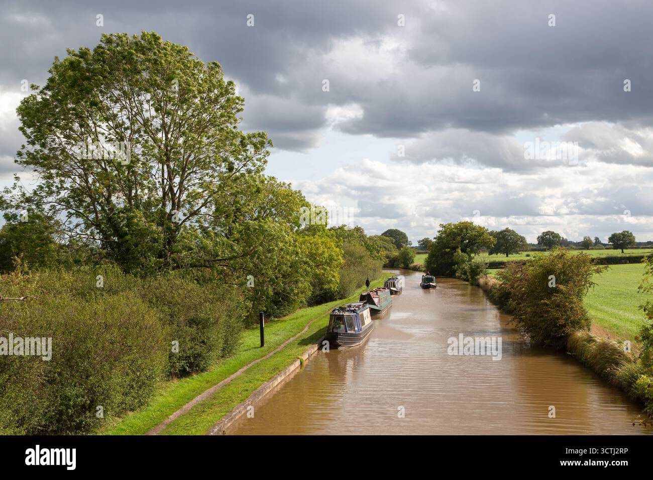 Bateaux sur le canal Shropshire Union canal à Hurleston Junction, près de Nantwich, Cheshire, Angleterre Banque D'Images