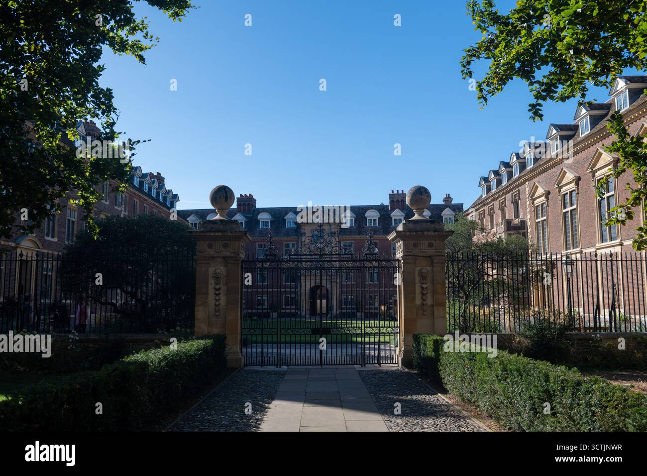 St Catharine’s College, Cambridge, porte d’entrée et cour principale à l’architecture historique, Université de Cambridge, Angleterre Banque D'Images