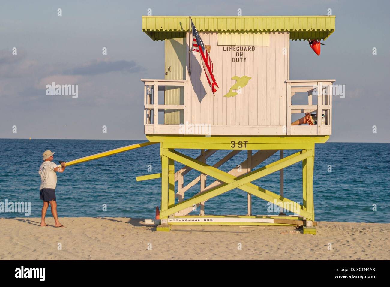 Miami Beach Florida,Atlantic Shore,rivage,côte,littoral,littoral,littoral,littoral,littoral,littoral,littoral,littoral,littoral,littoral,littoral,littoral,littoral,littoral,littoral,littoral,littoral,littoral,littoral,littoral,mer,station de secourisme,cabane,tour,sauvetage,sauvetage,sécurité Banque D'Images